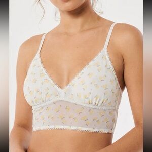 Gilly hicks padded mesh top